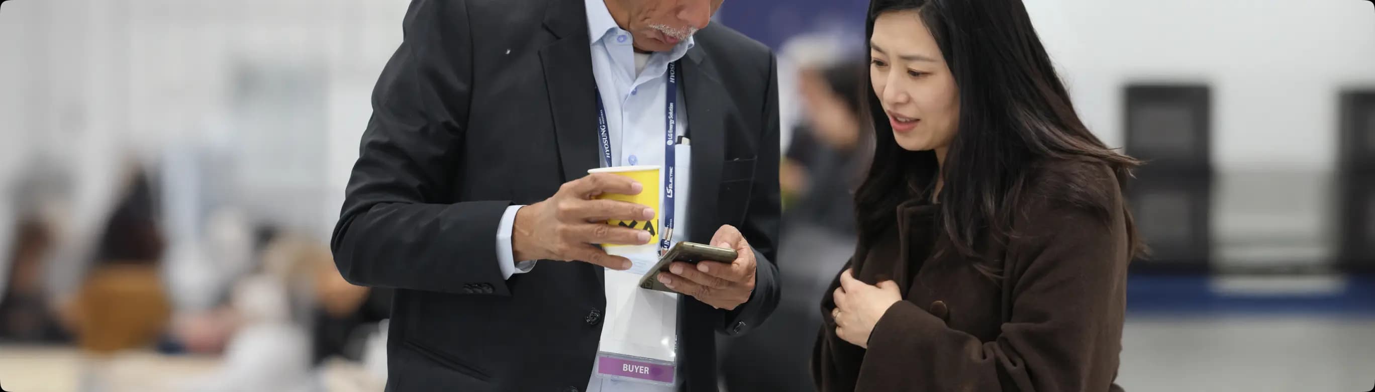 글로벌 대화 연결 CTA 배너